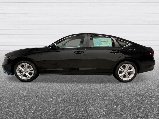 Honda Accord Sedan Vehicle Full-screen Gallery Image 03