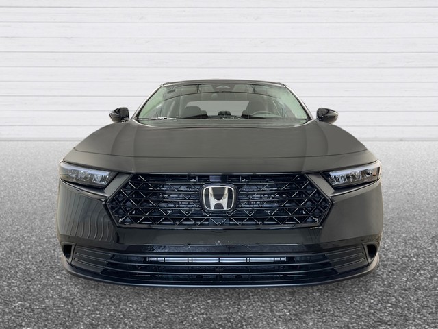 Honda Accord Sedan Vehicle Full-screen Gallery Image 10