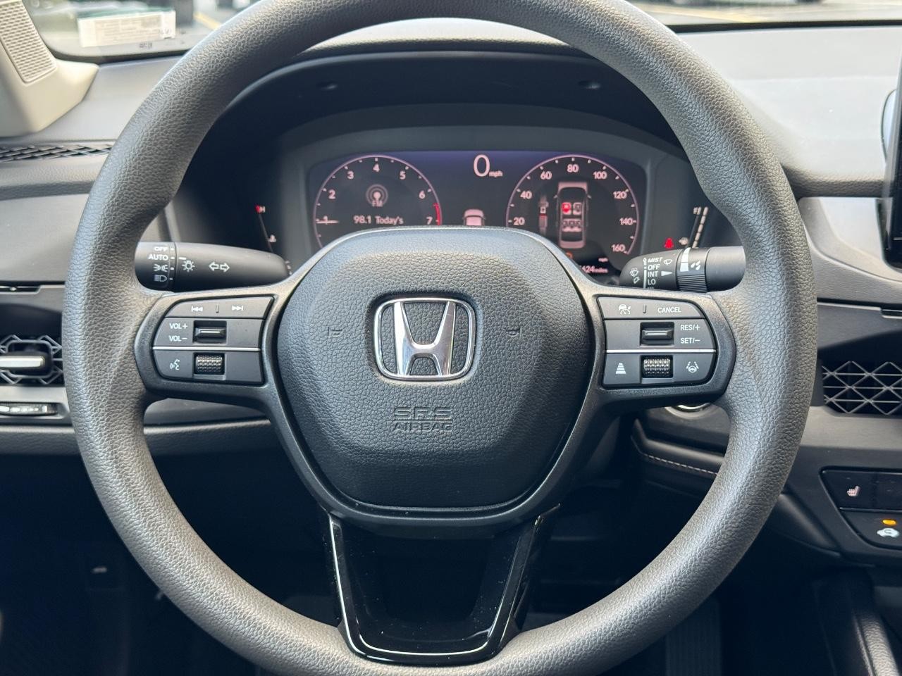 Honda Accord Sedan Vehicle Full-screen Gallery Image 13