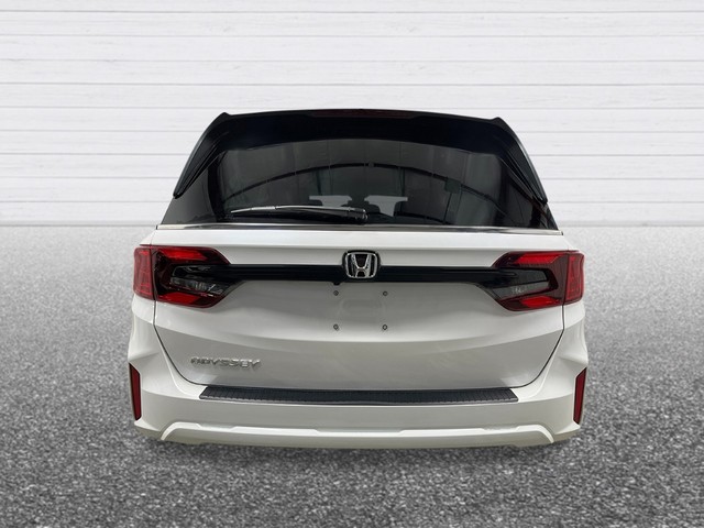 Honda Odyssey Vehicle Full-screen Gallery Image 05