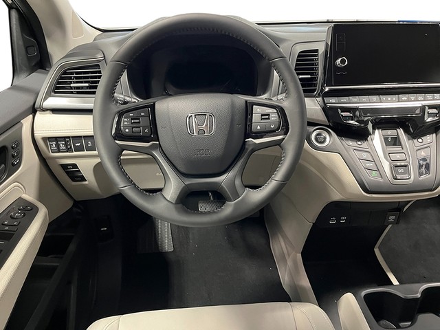 Honda Odyssey Vehicle Full-screen Gallery Image 17