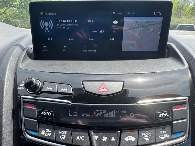 Acura RDX Vehicle Full-screen Gallery Image 25