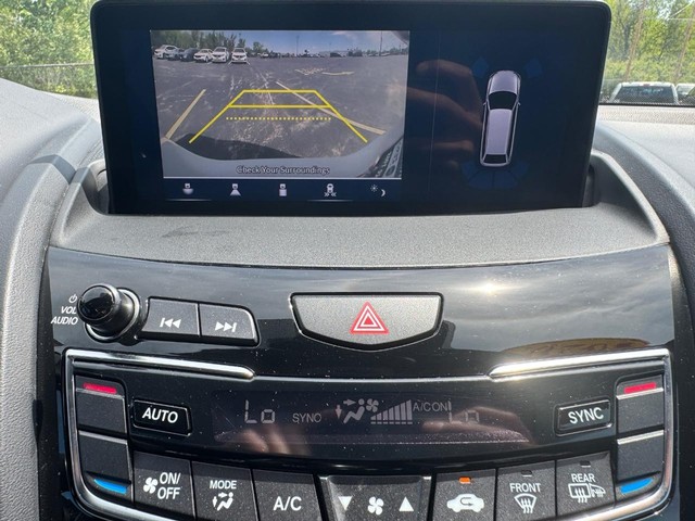 Acura RDX Vehicle Full-screen Gallery Image 26