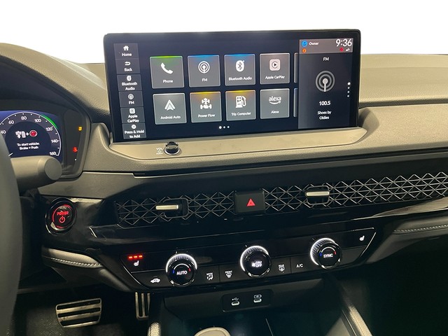 Honda Accord Hybrid Vehicle Full-screen Gallery Image 21