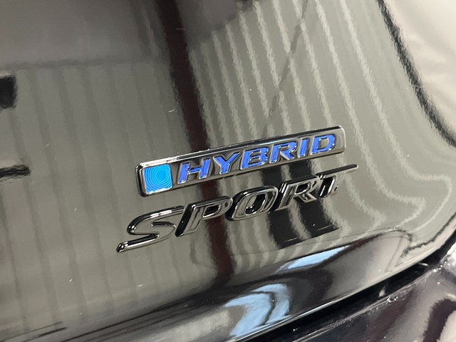 Honda Accord Hybrid Vehicle Full-screen Gallery Image 06