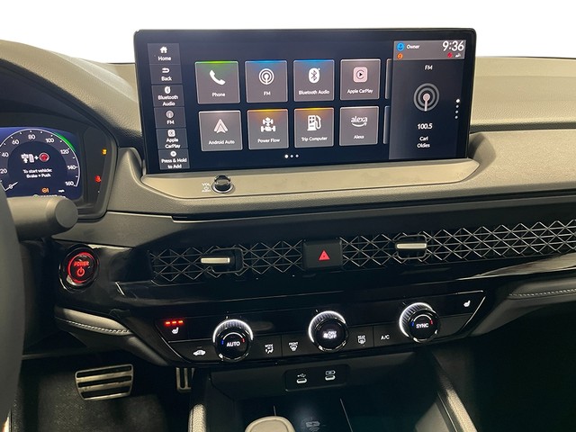 Honda Accord Hybrid Vehicle Full-screen Gallery Image 21