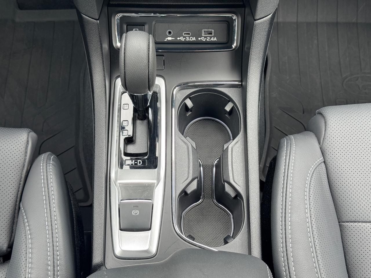 Subaru Ascent Vehicle Full-screen Gallery Image 16