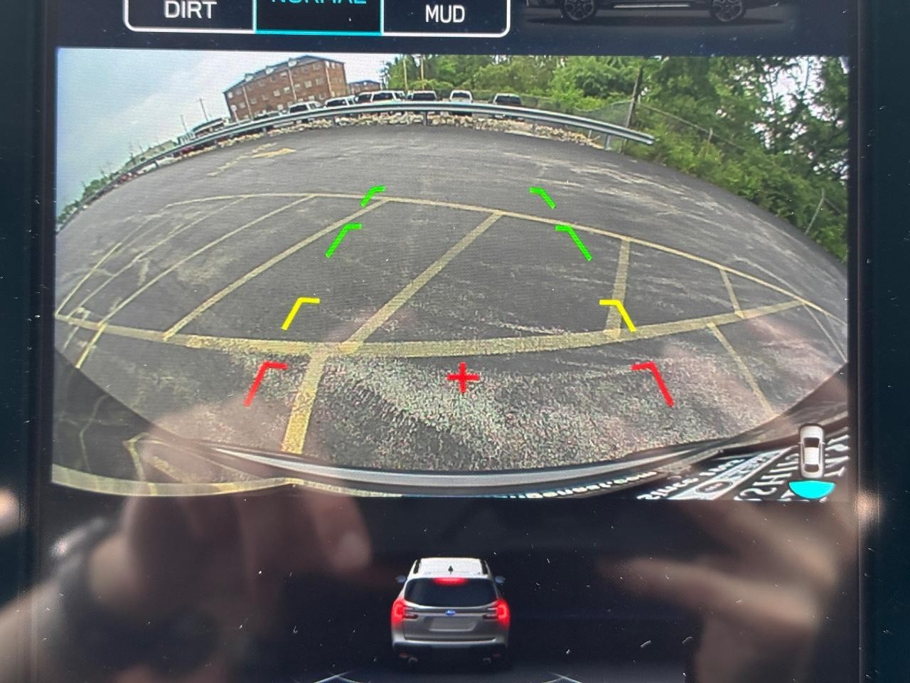 Subaru Ascent Vehicle Full-screen Gallery Image 25