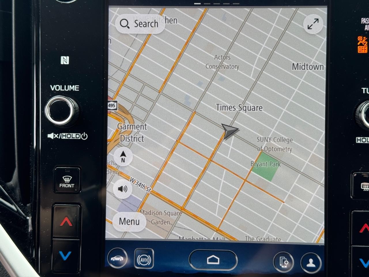 Subaru Ascent Vehicle Full-screen Gallery Image 26
