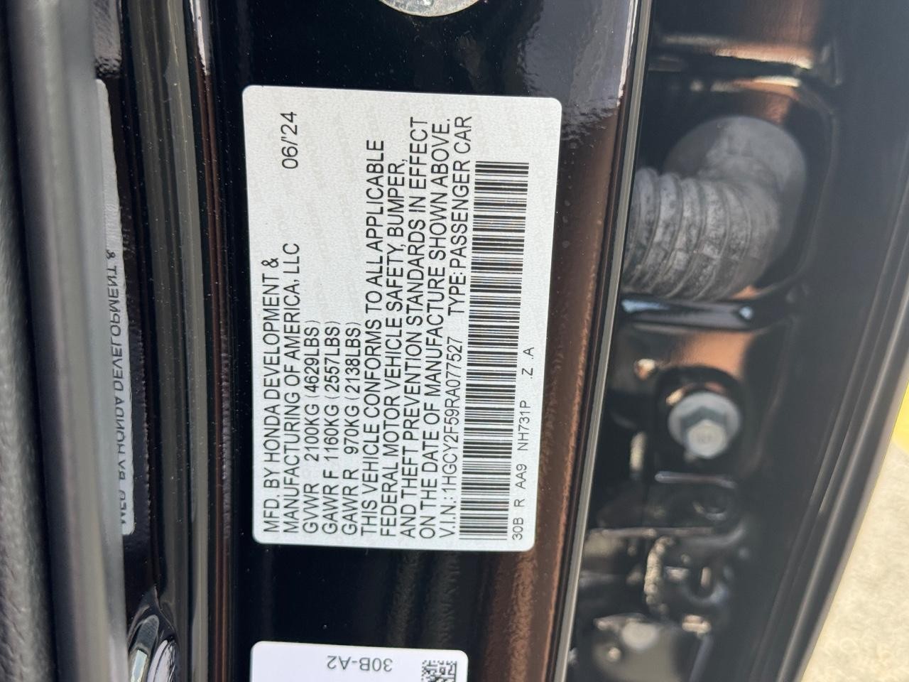 Honda Accord Hybrid Vehicle Full-screen Gallery Image 26