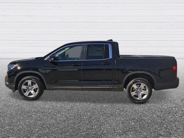 Honda Ridgeline Vehicle Full-screen Gallery Image 03