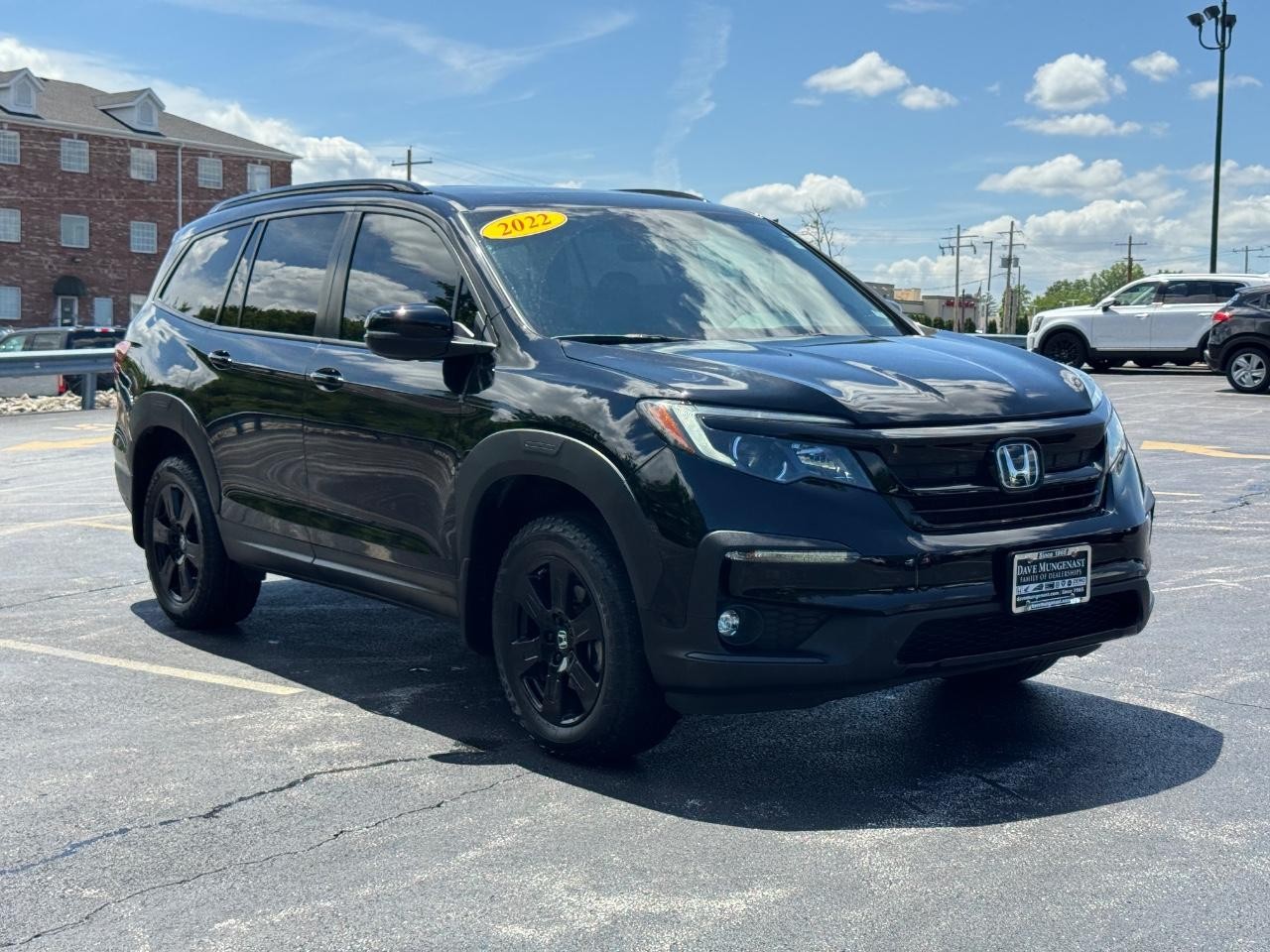 Honda Pilot Vehicle Full-screen Gallery Image 02