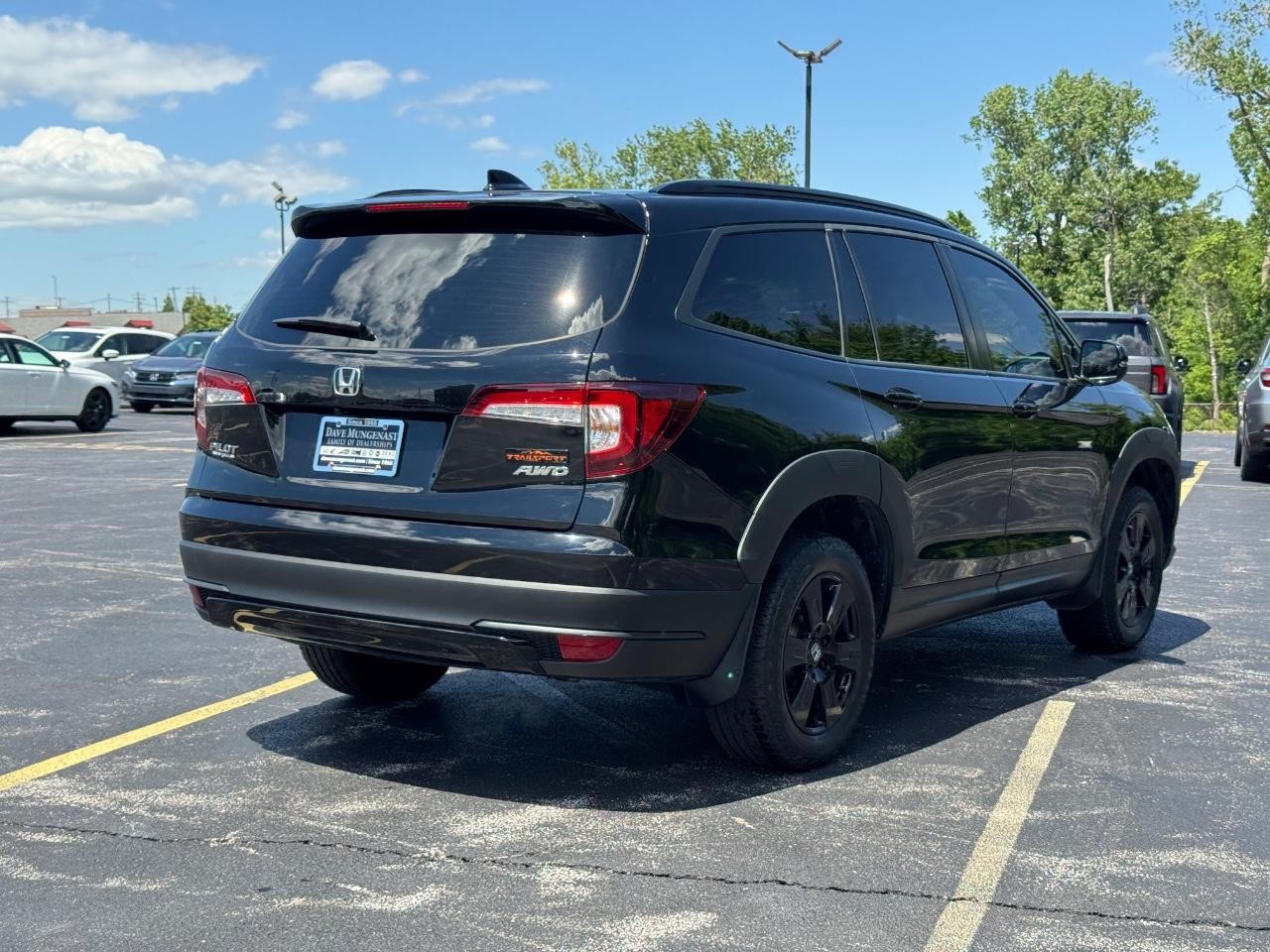 Honda Pilot Vehicle Full-screen Gallery Image 04