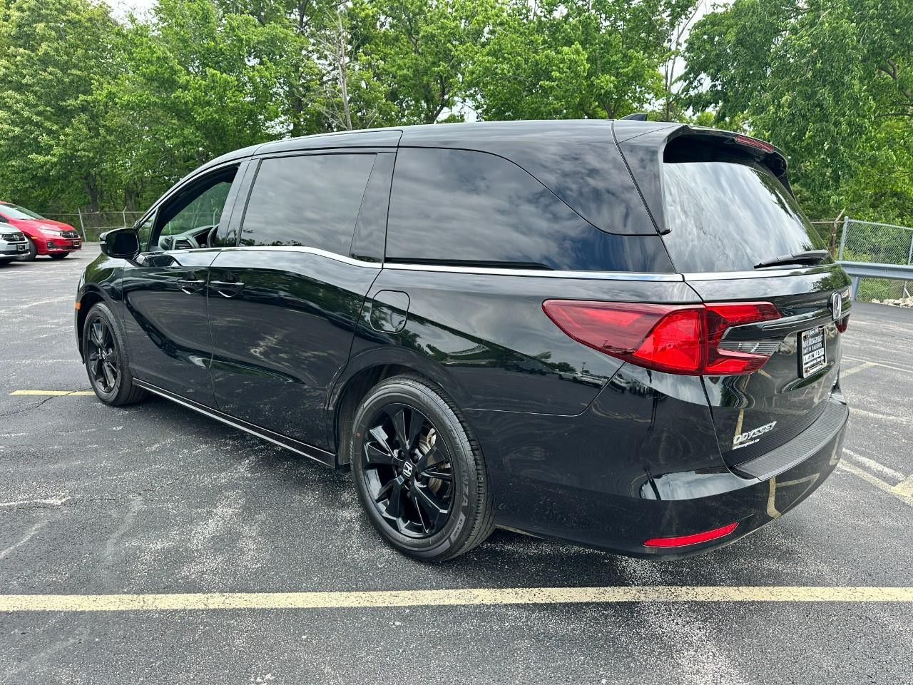 Honda Odyssey Vehicle Full-screen Gallery Image 08