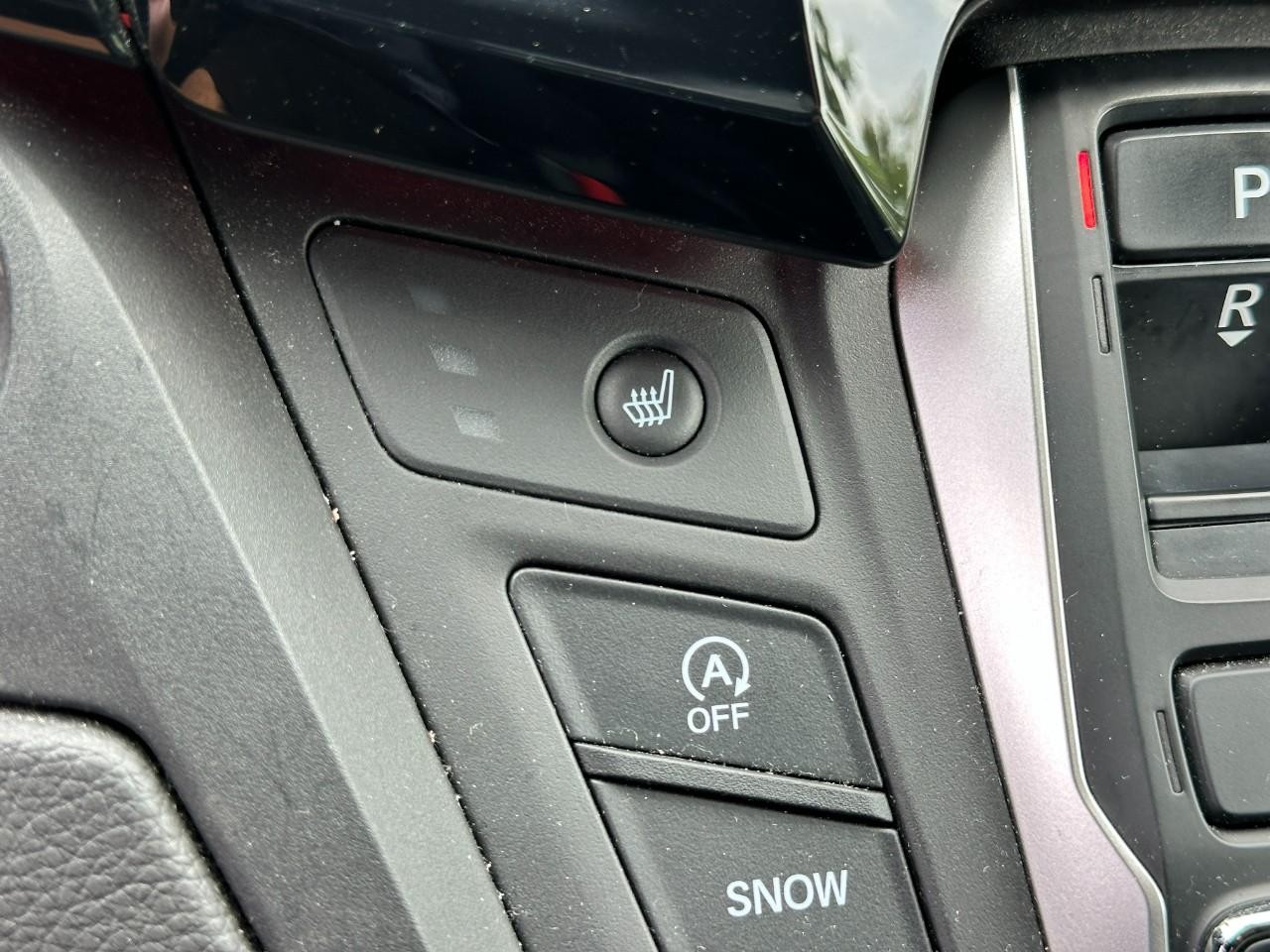 Honda Odyssey Vehicle Full-screen Gallery Image 25