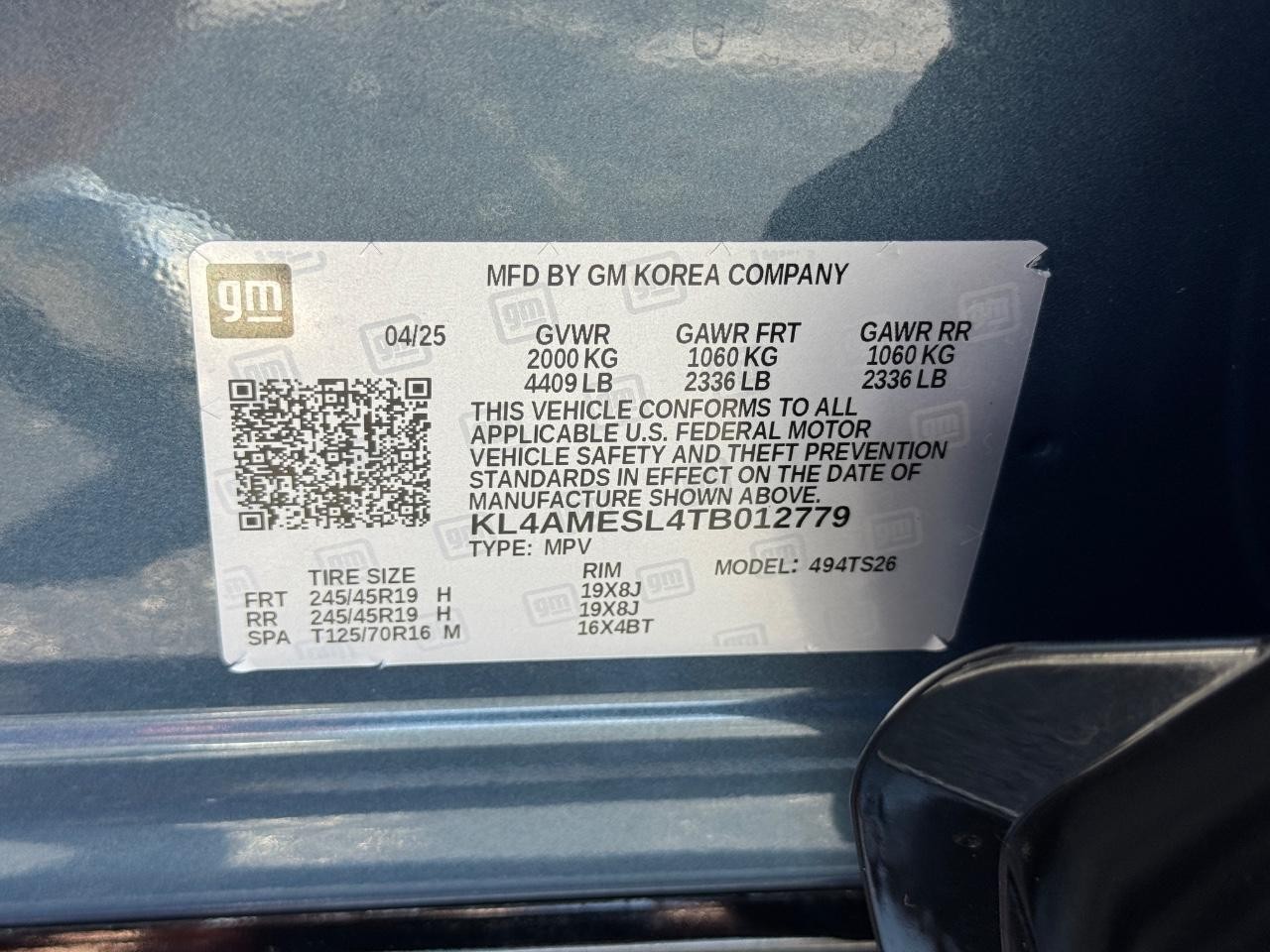 Buick Encore GX Vehicle Full-screen Gallery Image 27