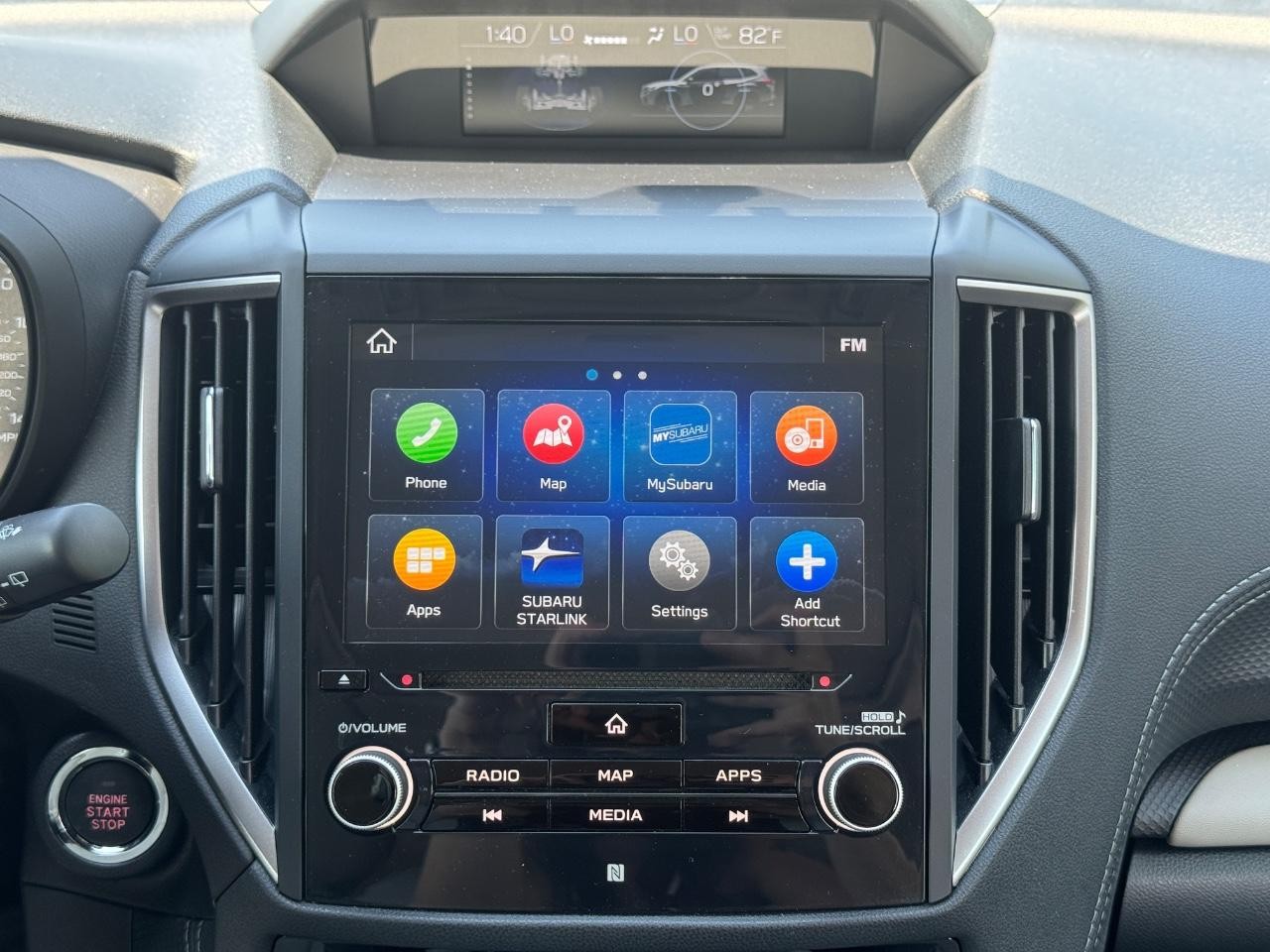 Subaru Forester Vehicle Full-screen Gallery Image 14