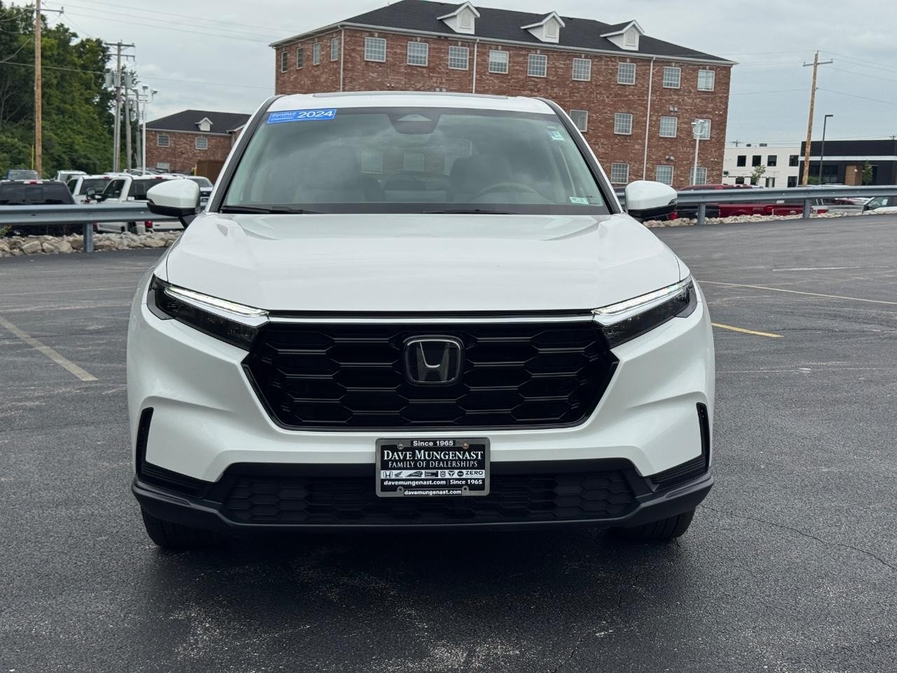 Honda CR-V Vehicle Full-screen Gallery Image 10