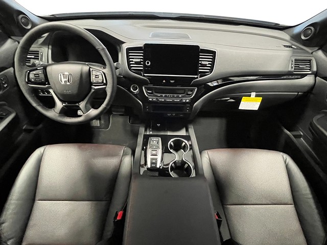 Honda Ridgeline Vehicle Full-screen Gallery Image 13