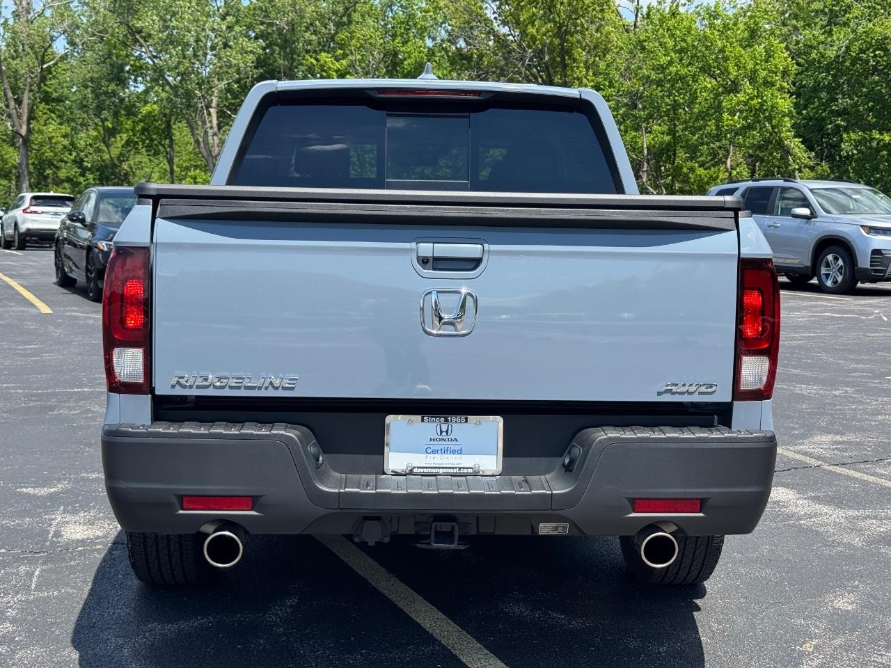 Honda Ridgeline Vehicle Full-screen Gallery Image 06