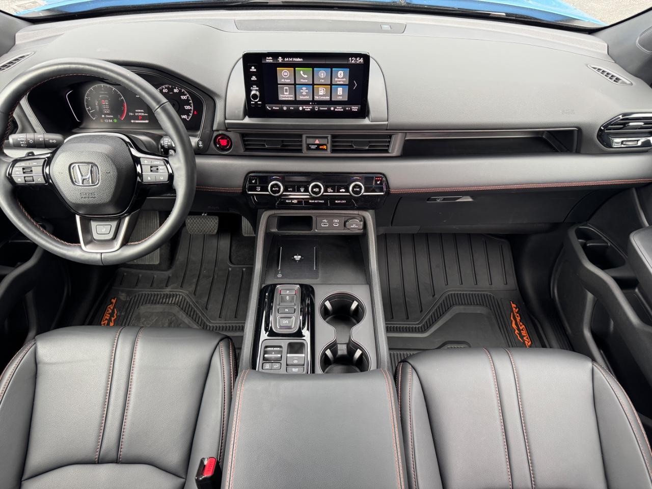 Honda Pilot Vehicle Full-screen Gallery Image 13