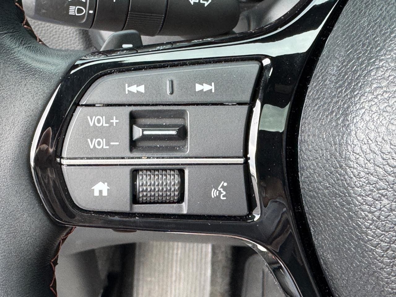 Honda Pilot Vehicle Full-screen Gallery Image 23