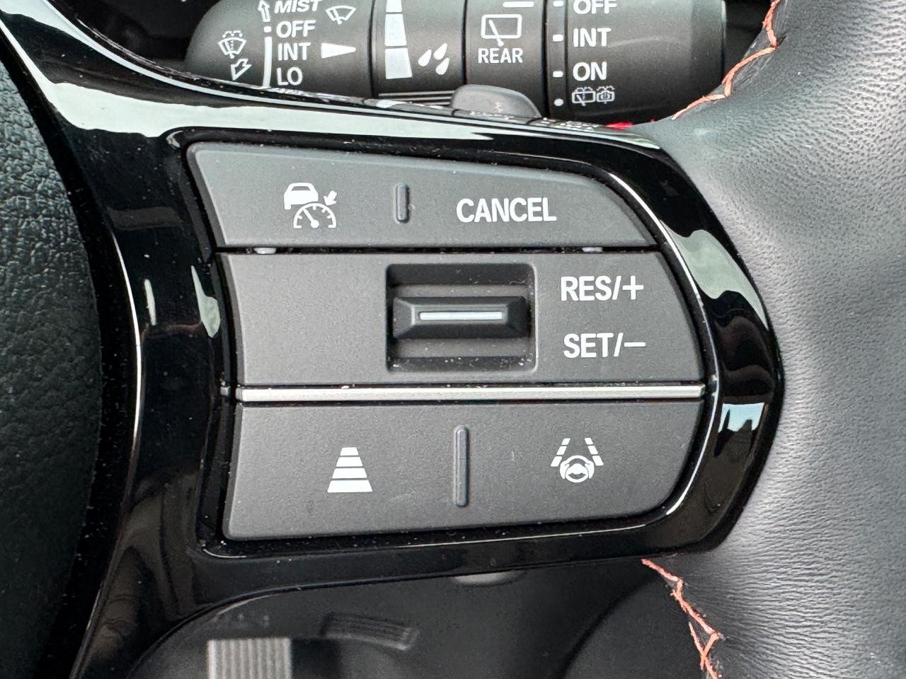 Honda Pilot Vehicle Full-screen Gallery Image 24