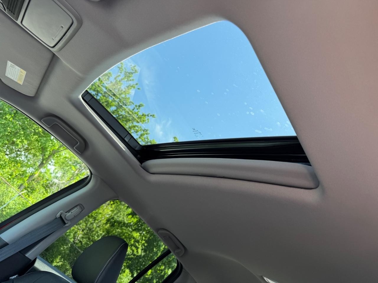 Honda Ridgeline Vehicle Full-screen Gallery Image 29