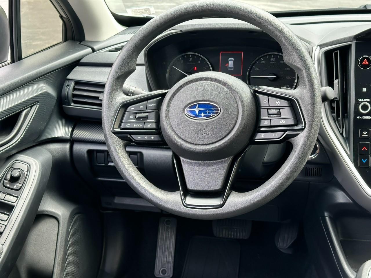 Subaru Crosstrek Vehicle Full-screen Gallery Image 13