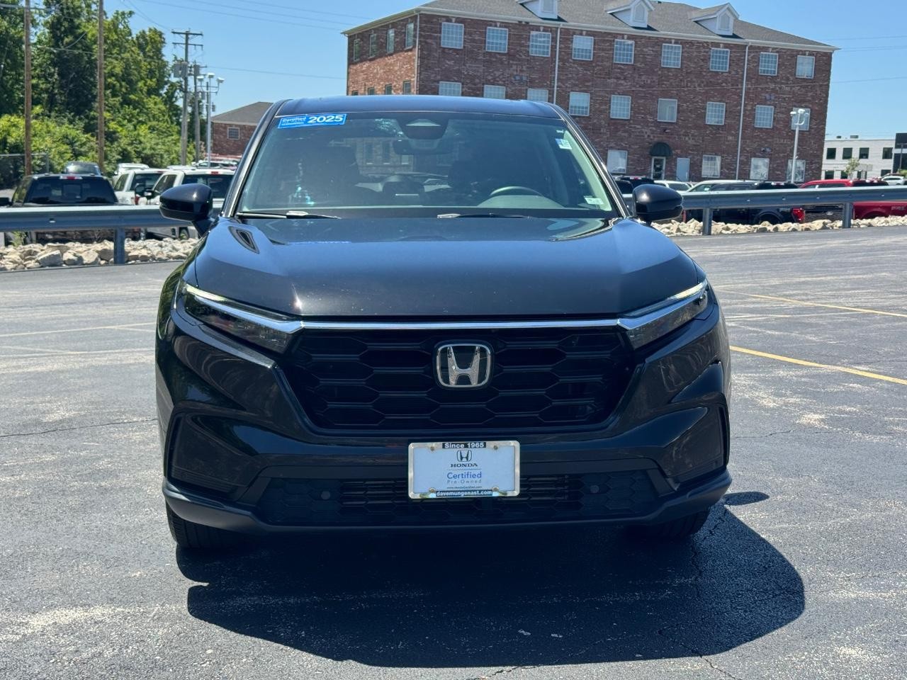 Honda CR-V Vehicle Full-screen Gallery Image 10