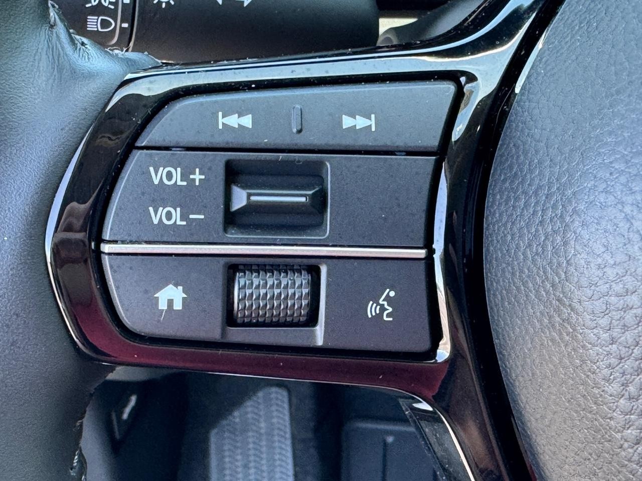 Honda CR-V Vehicle Full-screen Gallery Image 22