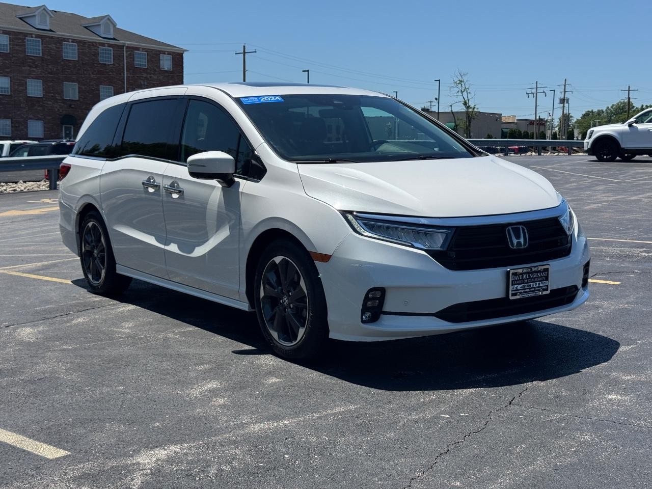Honda Odyssey Vehicle Full-screen Gallery Image 02