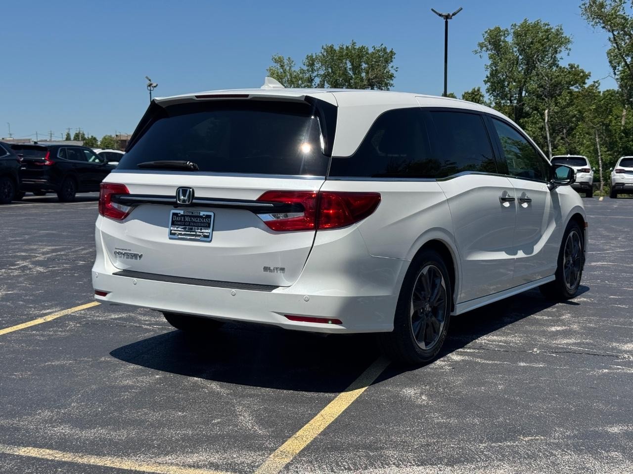 Honda Odyssey Vehicle Full-screen Gallery Image 04