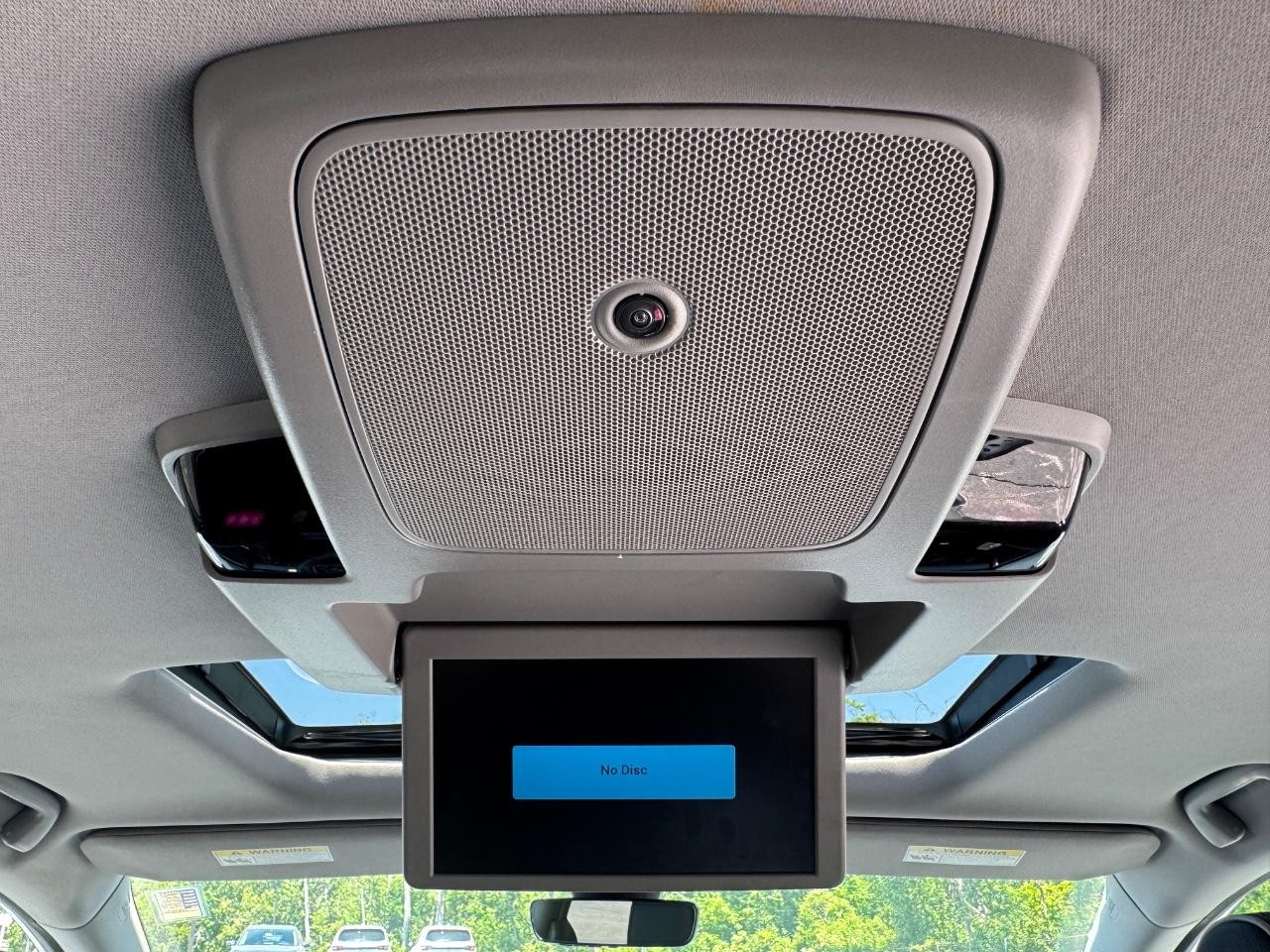 Honda Odyssey Vehicle Full-screen Gallery Image 18