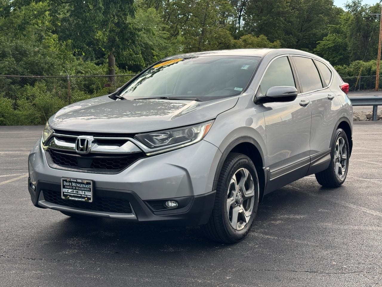 Honda CR-V Vehicle Full-screen Gallery Image 09