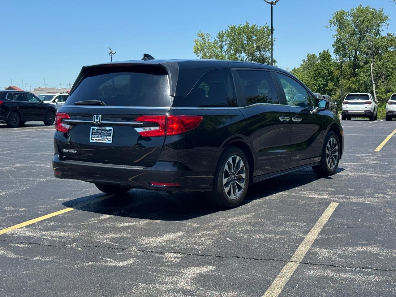 Honda Odyssey Vehicle Full-screen Gallery Image 04