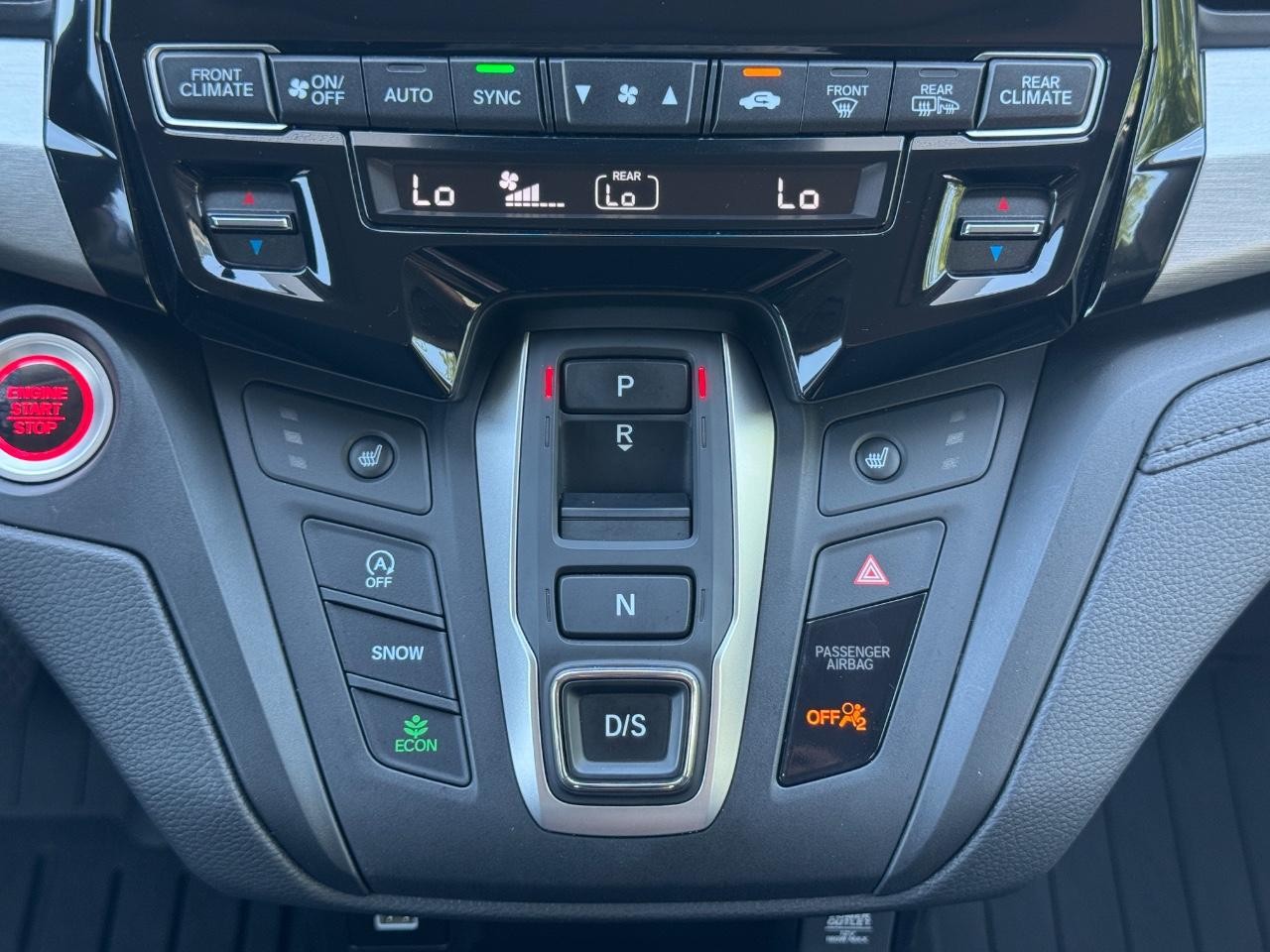 Honda Odyssey Vehicle Full-screen Gallery Image 16