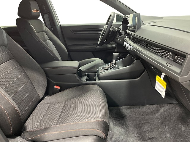 Honda CR-V Hybrid Vehicle Full-screen Gallery Image 30