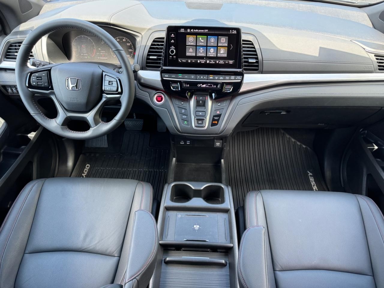 Honda Odyssey Vehicle Full-screen Gallery Image 13