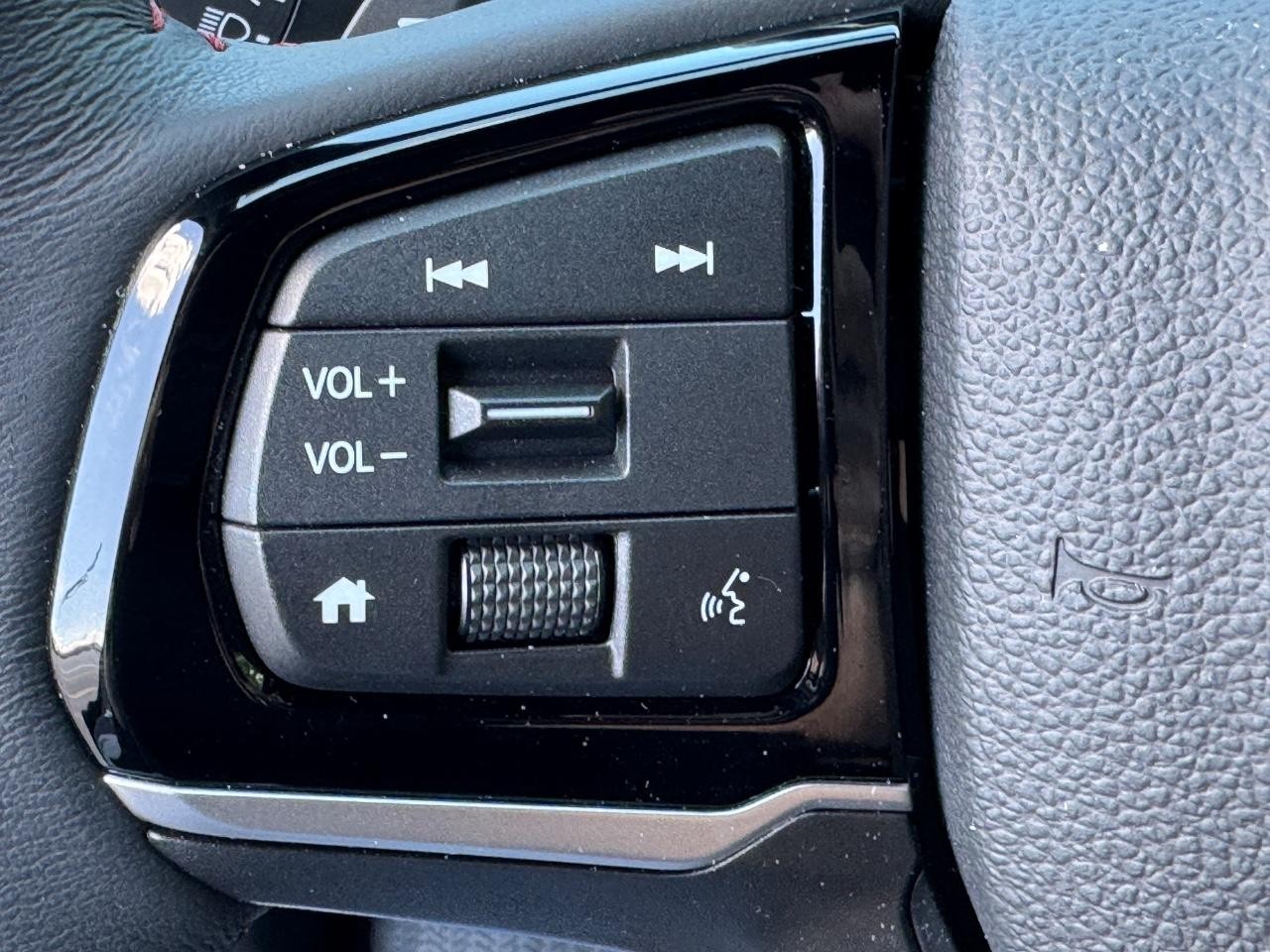 Honda Odyssey Vehicle Full-screen Gallery Image 22