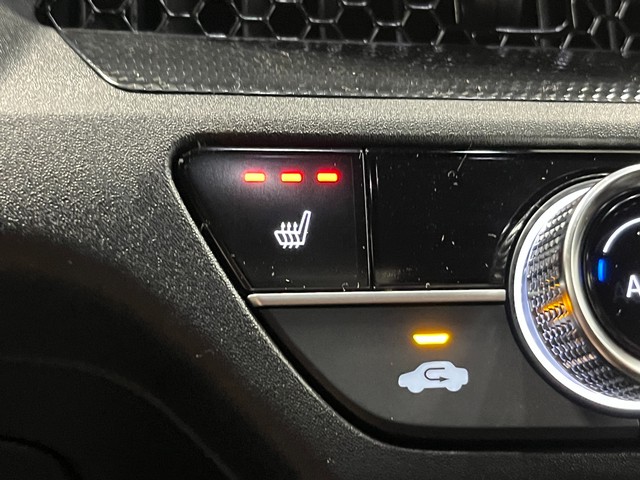 Honda CR-V Hybrid Vehicle Full-screen Gallery Image 22