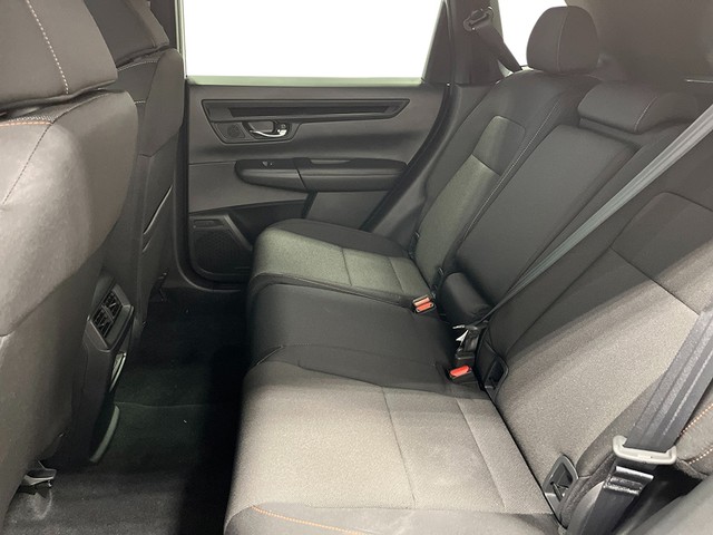 Honda CR-V Hybrid Vehicle Full-screen Gallery Image 24