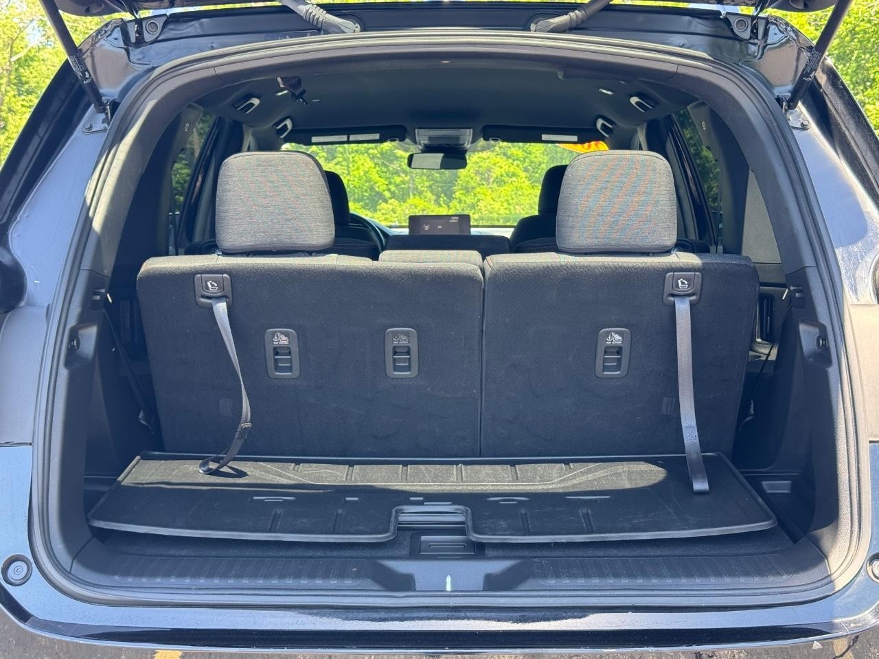 Honda Pilot Vehicle Full-screen Gallery Image 05