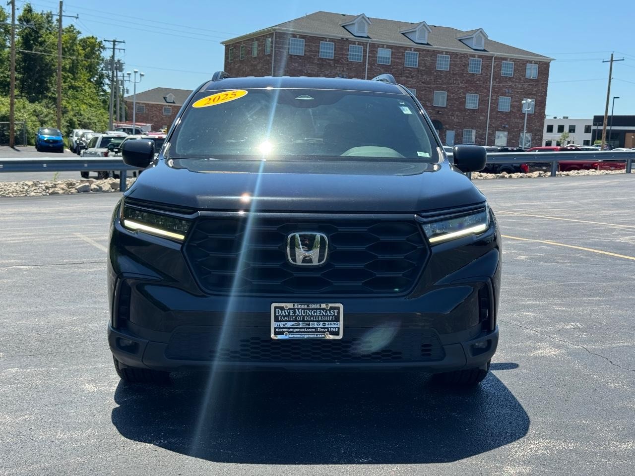 Honda Pilot Vehicle Full-screen Gallery Image 10