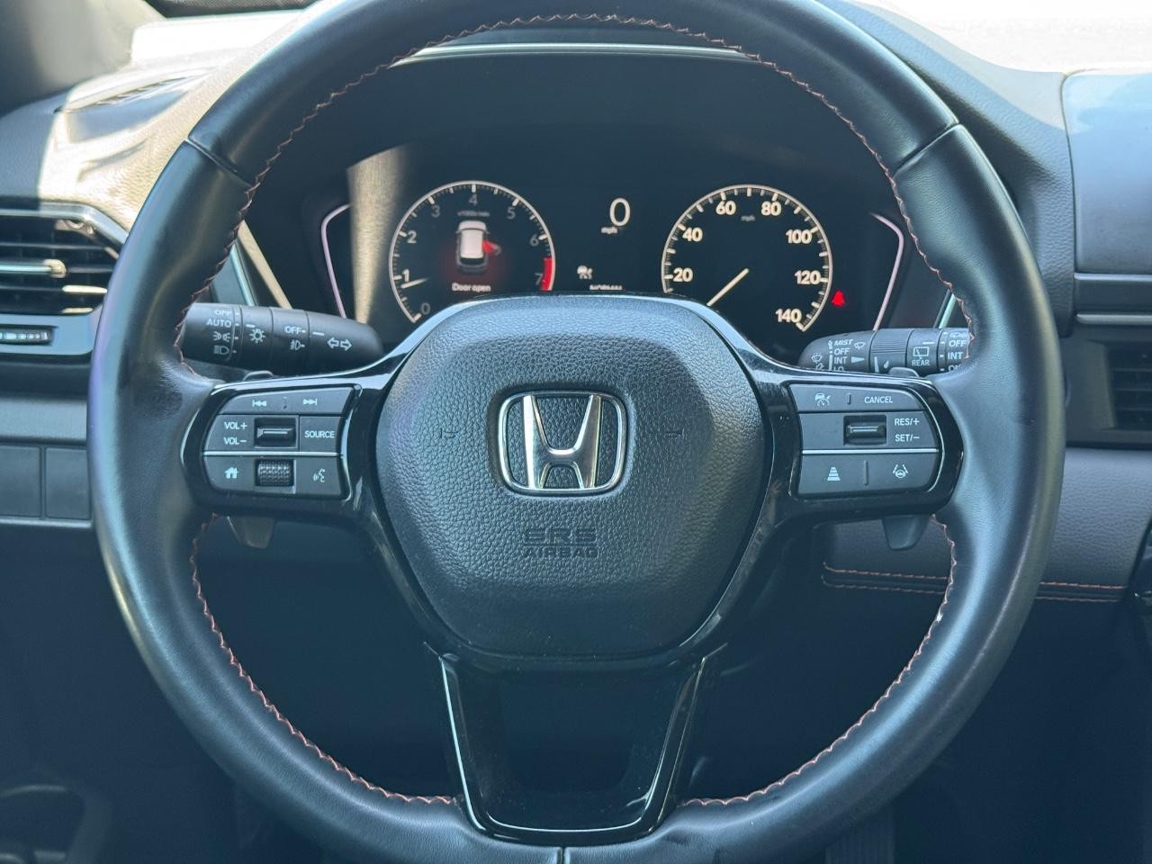 Honda Pilot Vehicle Full-screen Gallery Image 14
