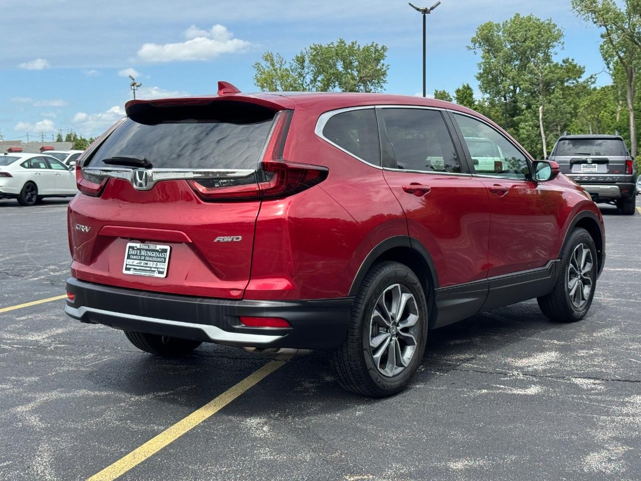 Honda CR-V Vehicle Full-screen Gallery Image 04