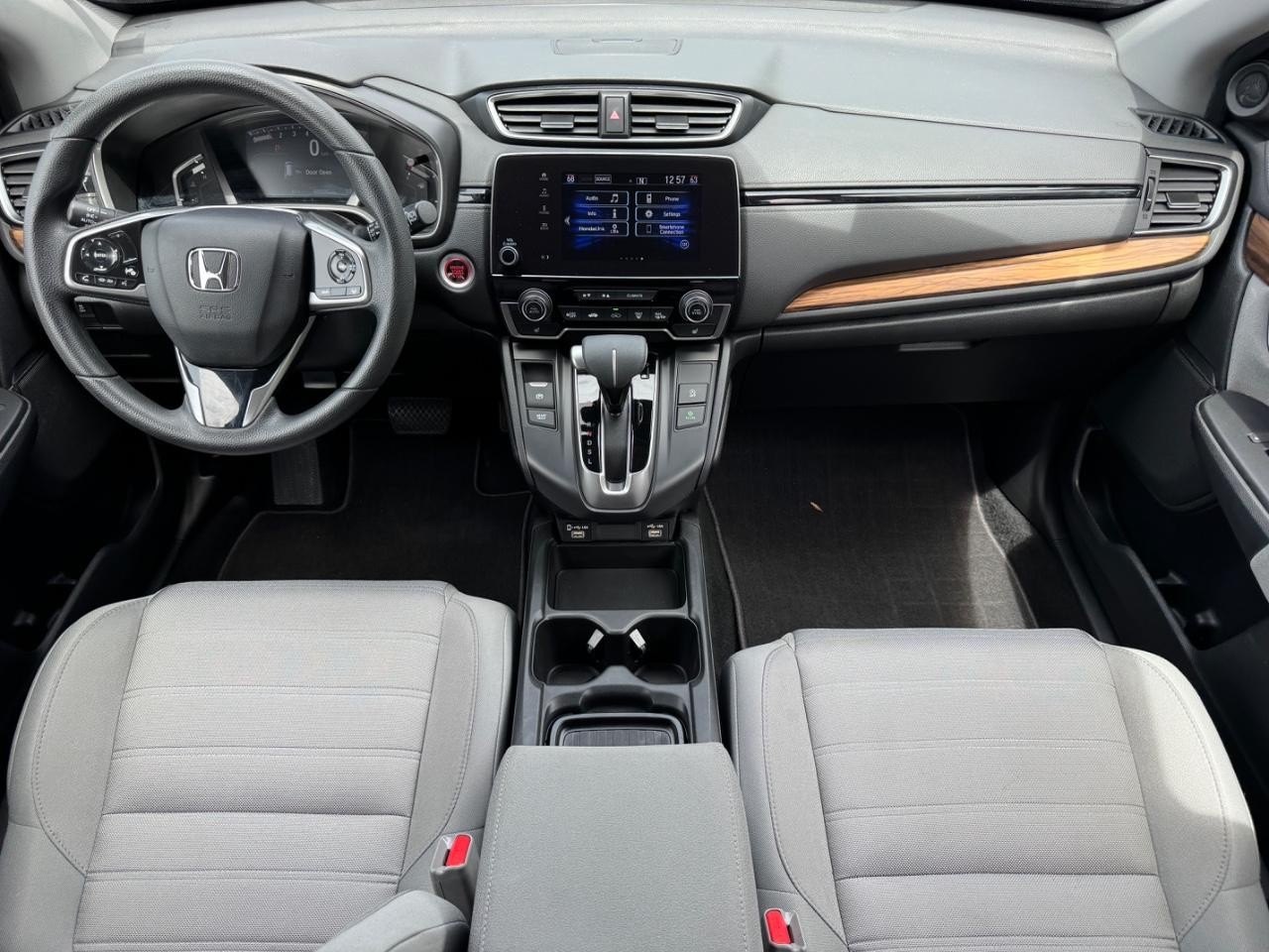 Honda CR-V Vehicle Full-screen Gallery Image 12