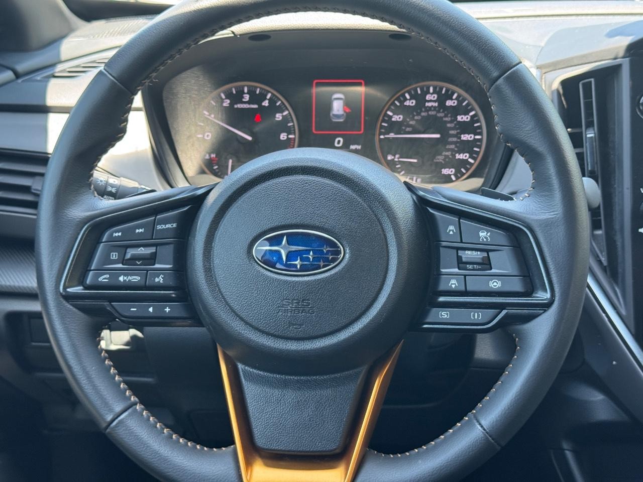 Subaru Crosstrek Vehicle Full-screen Gallery Image 13
