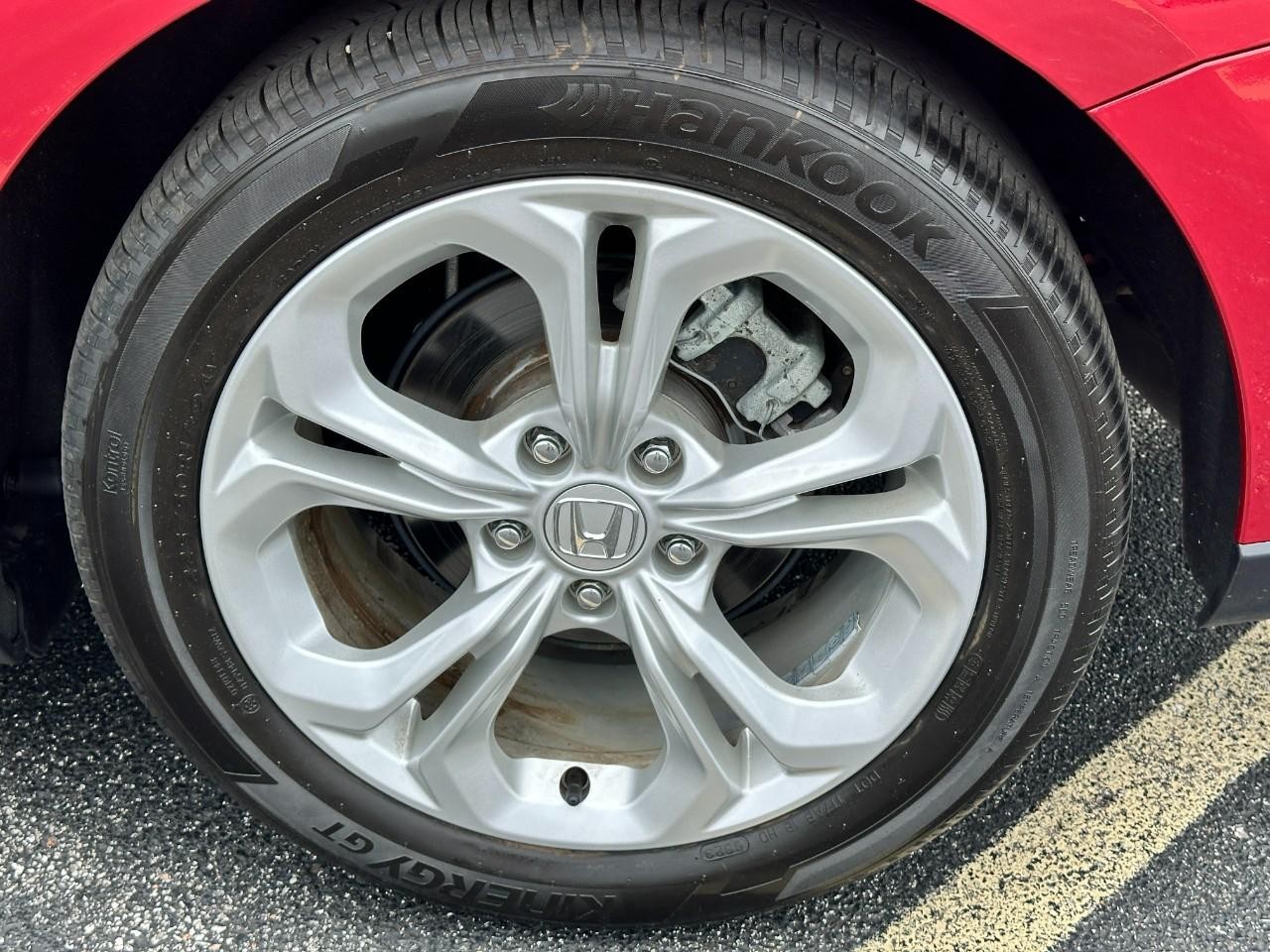 Honda Accord Sedan Vehicle Full-screen Gallery Image 07