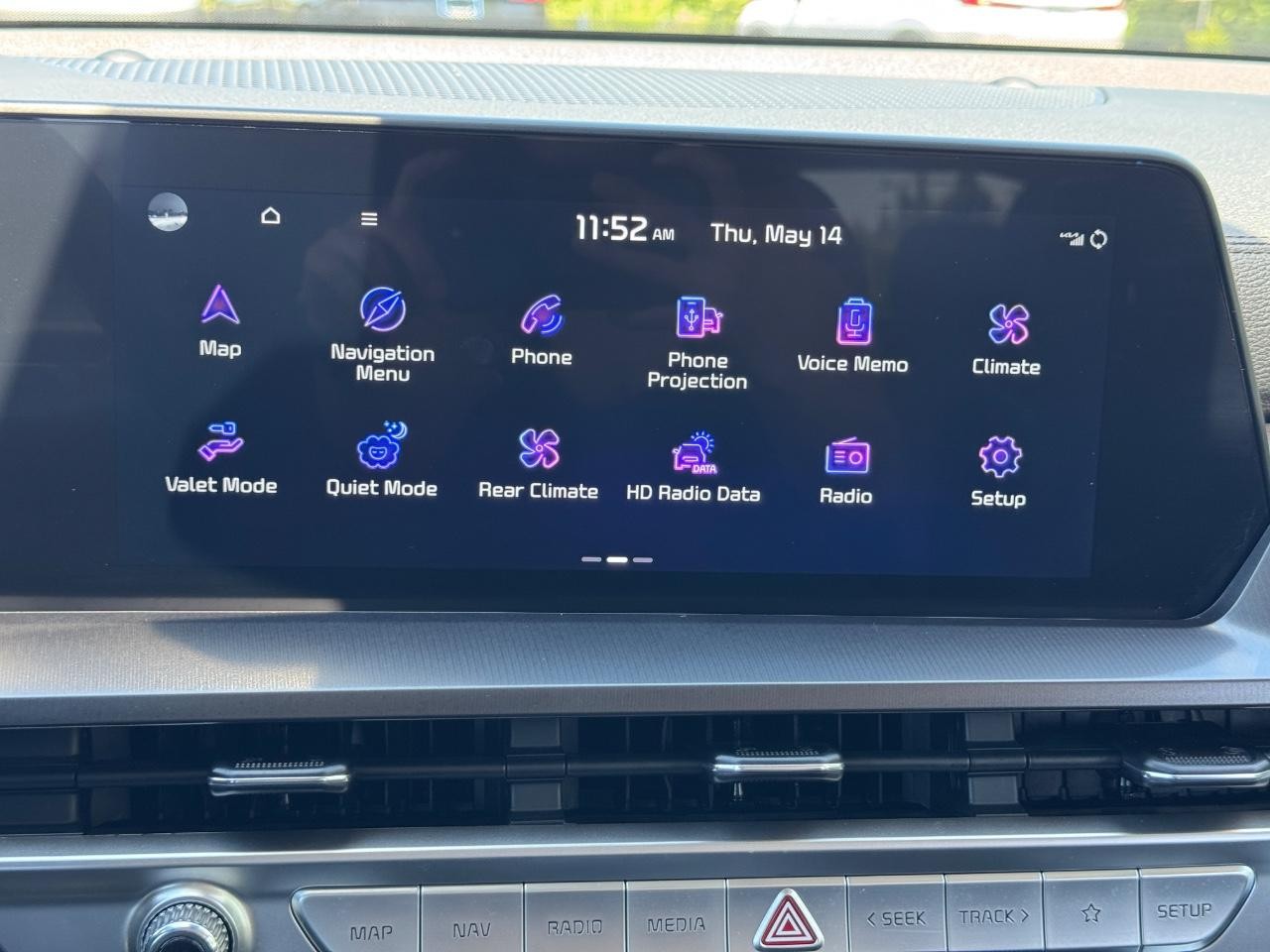 Kia Telluride Vehicle Full-screen Gallery Image 15
